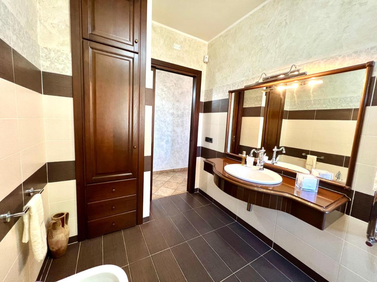 La Cinisara Apartment Carini Bagian luar foto